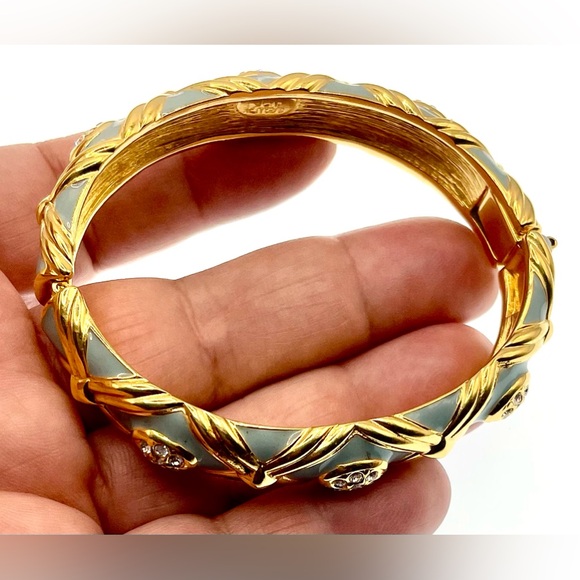 Joan Rivers Signed Gold Tone Light Blue Enamel Crystals Hinged Bangle Bracelet - Picture 7 of 11